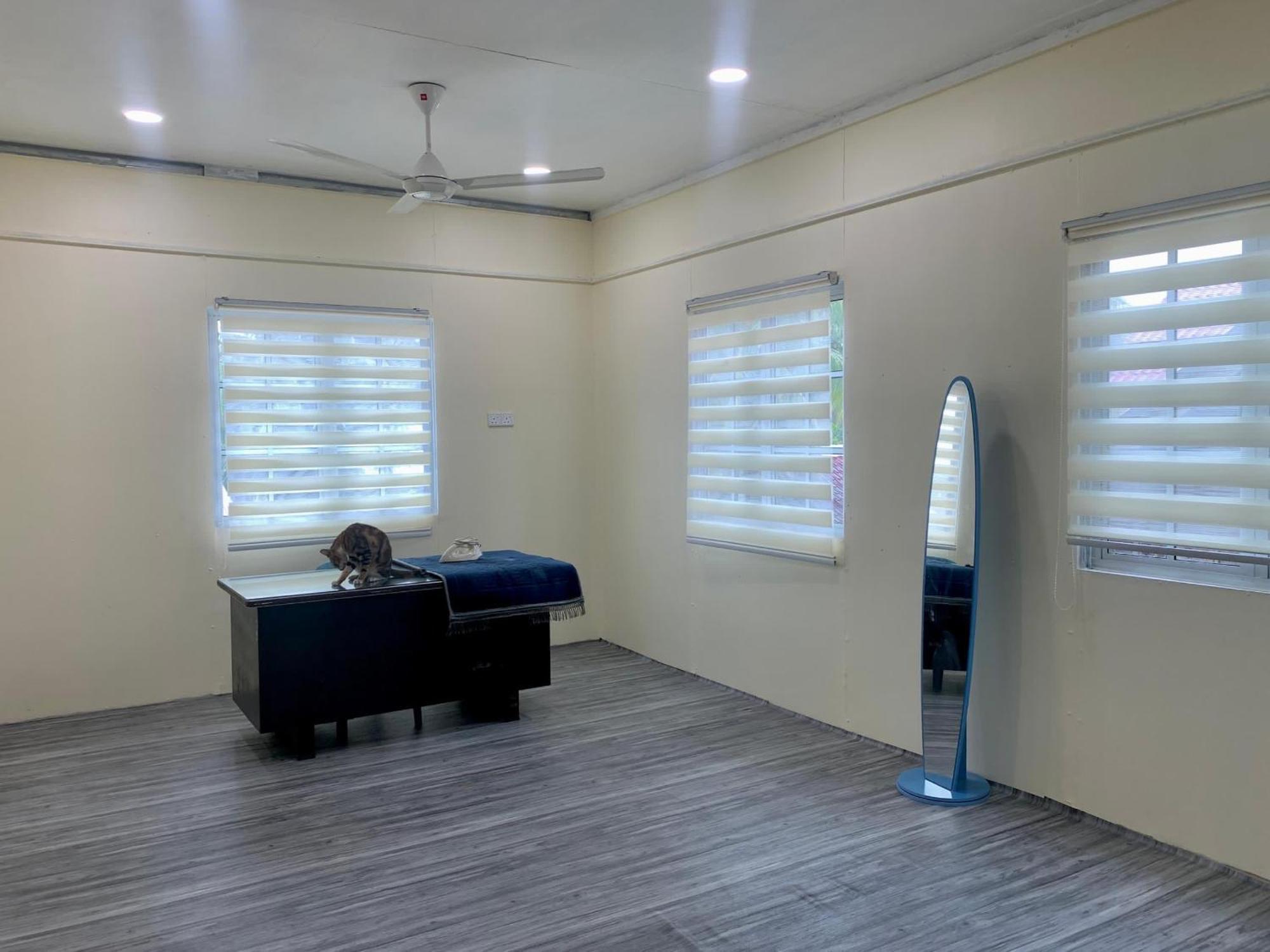 Tiara Inn Homestay 2 Tingkat Pontian Johor Pontian Besar Buitenkant foto